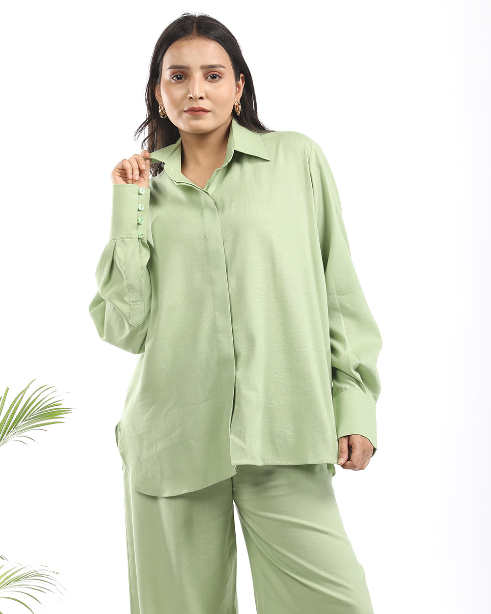 Linen green shirt