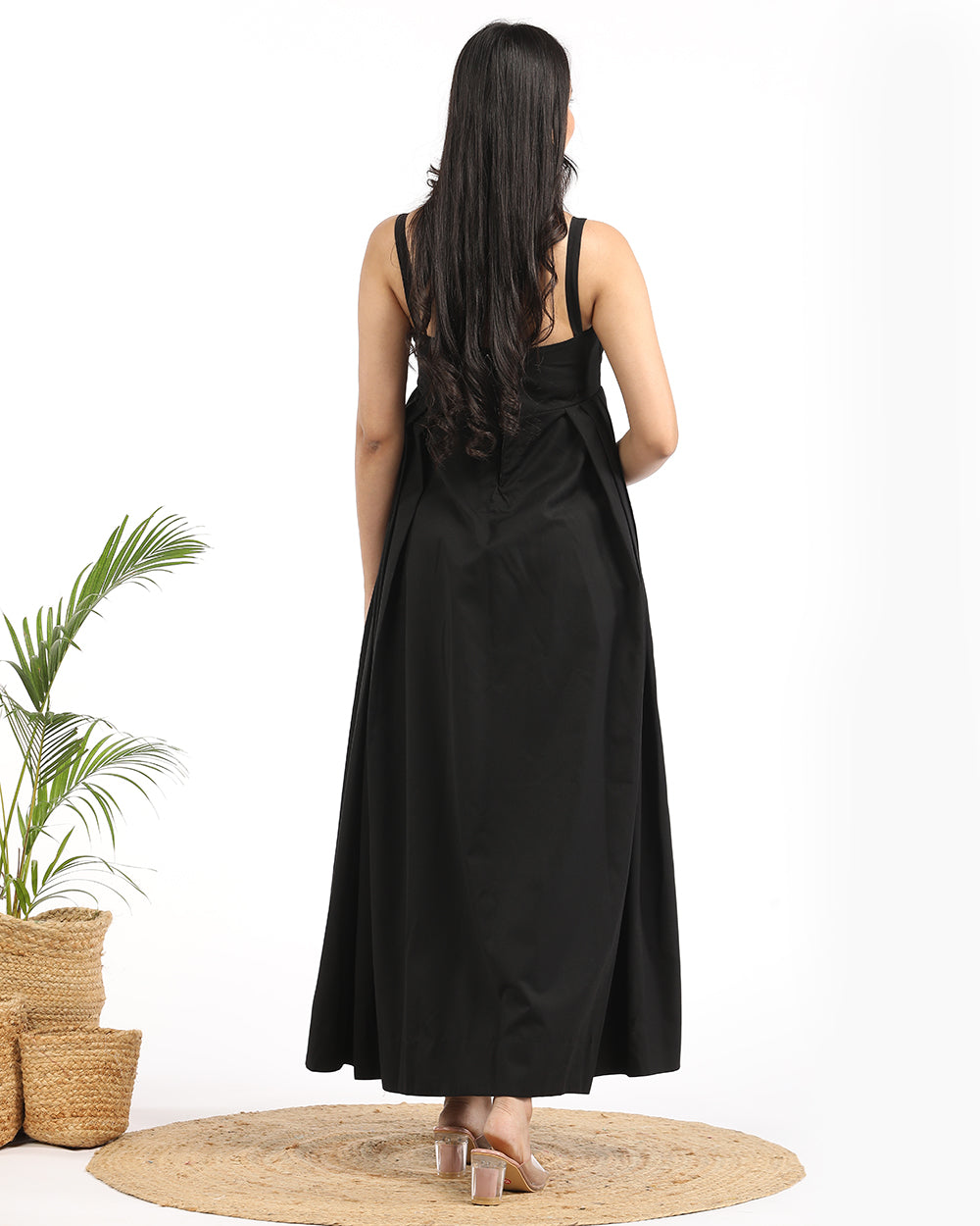 Black double pleated maxi