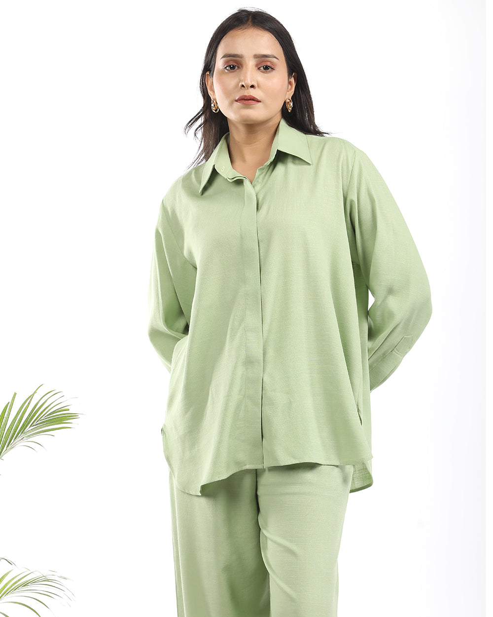 Linen green shirt